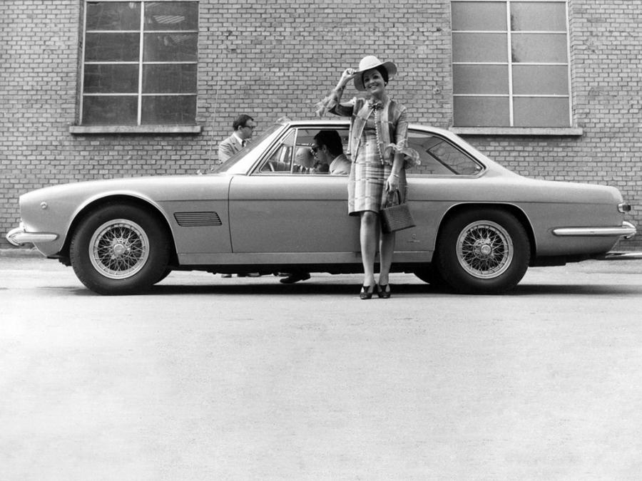 Maserati Mexico 1966 года  (фото 1 из 4)